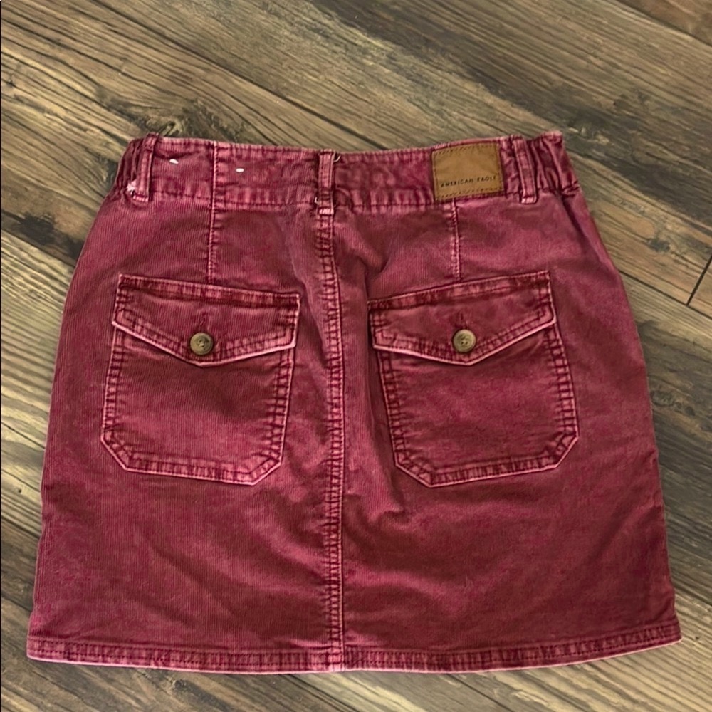American Eagle 🦅 Corduroy Pocket Skirt in Burgundy.
